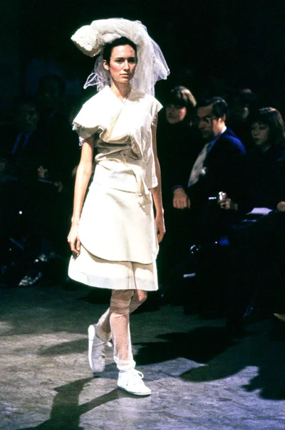 Look 10